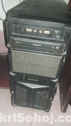 Urgent Sell Desktop PC with Samsung 19 inch LCD Screen